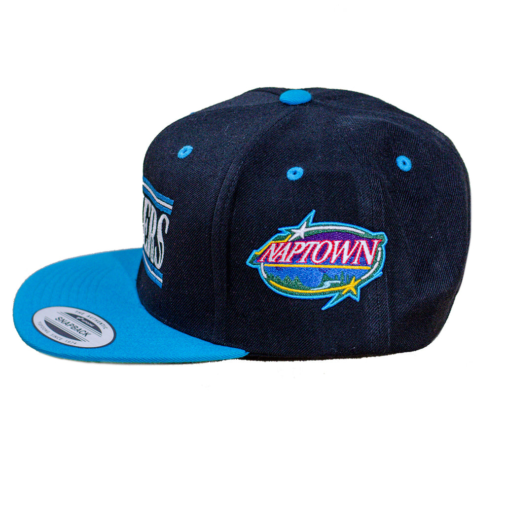 Lurker's Hat Turquoise & Black